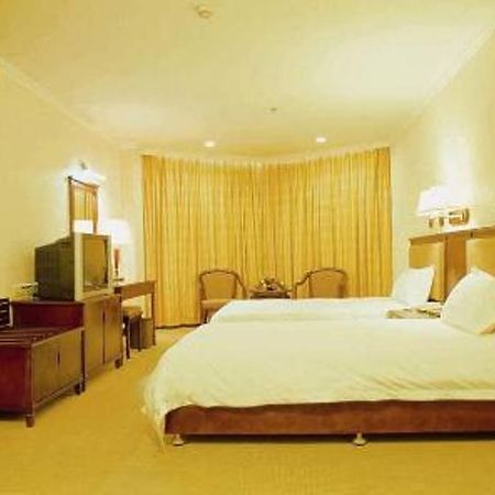 Vienna Huangdu Branch Hotel Foshan Bagian luar foto